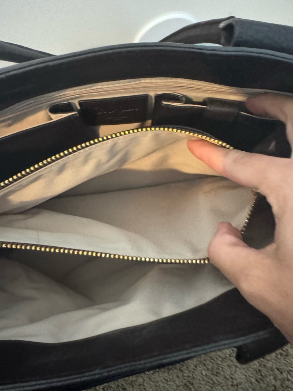Classic Dark Brown Leather Tote Bag - Picture 5 of 9